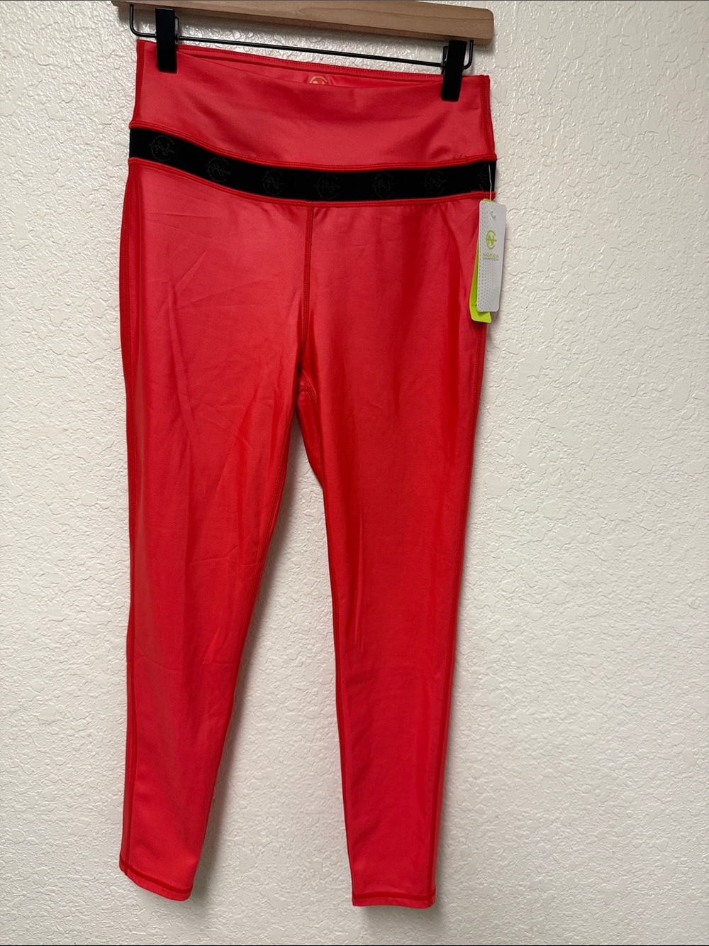 NWT NAUTICA COMPETITION Poppy Red Athletic Leggings Size Small